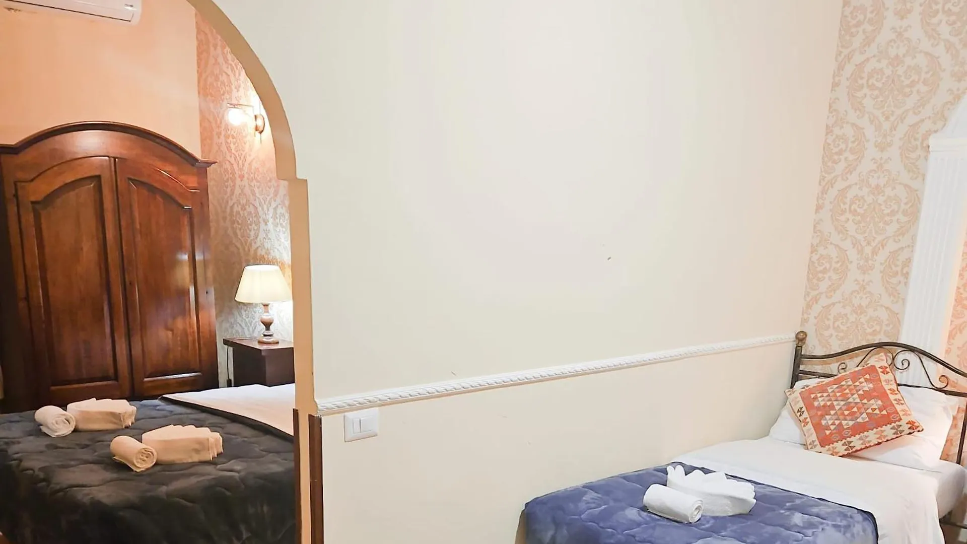 **  רומא Hotel Giubileo איטליה