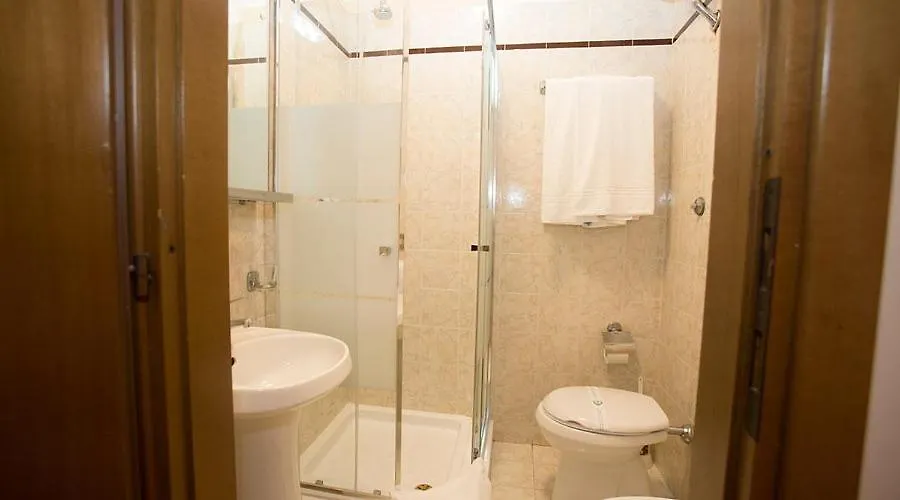 **  רומא Hotel Giubileo איטליה
